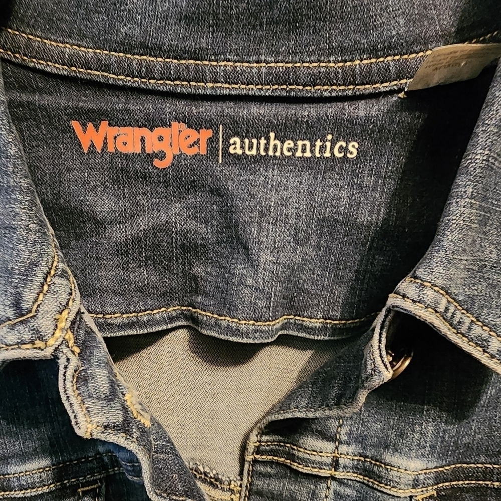 Wrangler Authentics Womens Denim Jean Jacket Blue Size X-Large Button Up Stretch - Picture 3 of 9